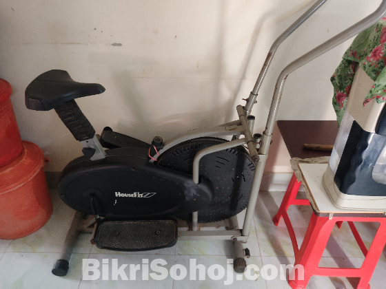 Cross trainer